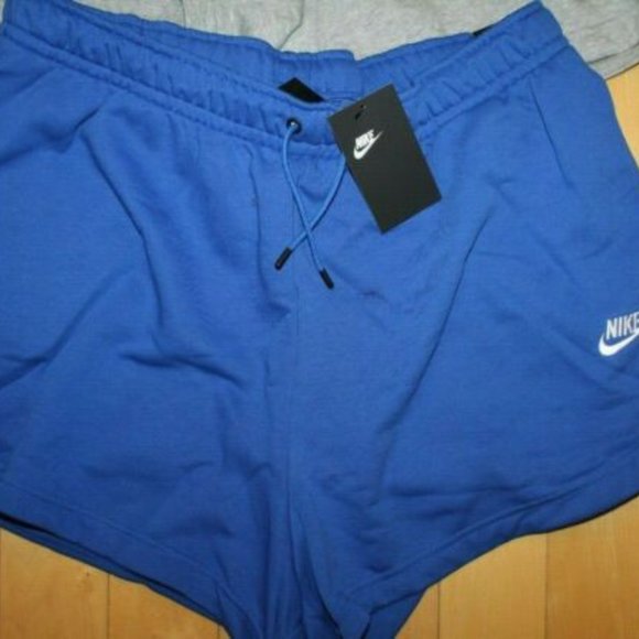 NWT NIKE WOMEN'S‎ PLUS SPORTSWEAR FLEECE SHORTS ROYAL BLUE - Picture 3 of 3